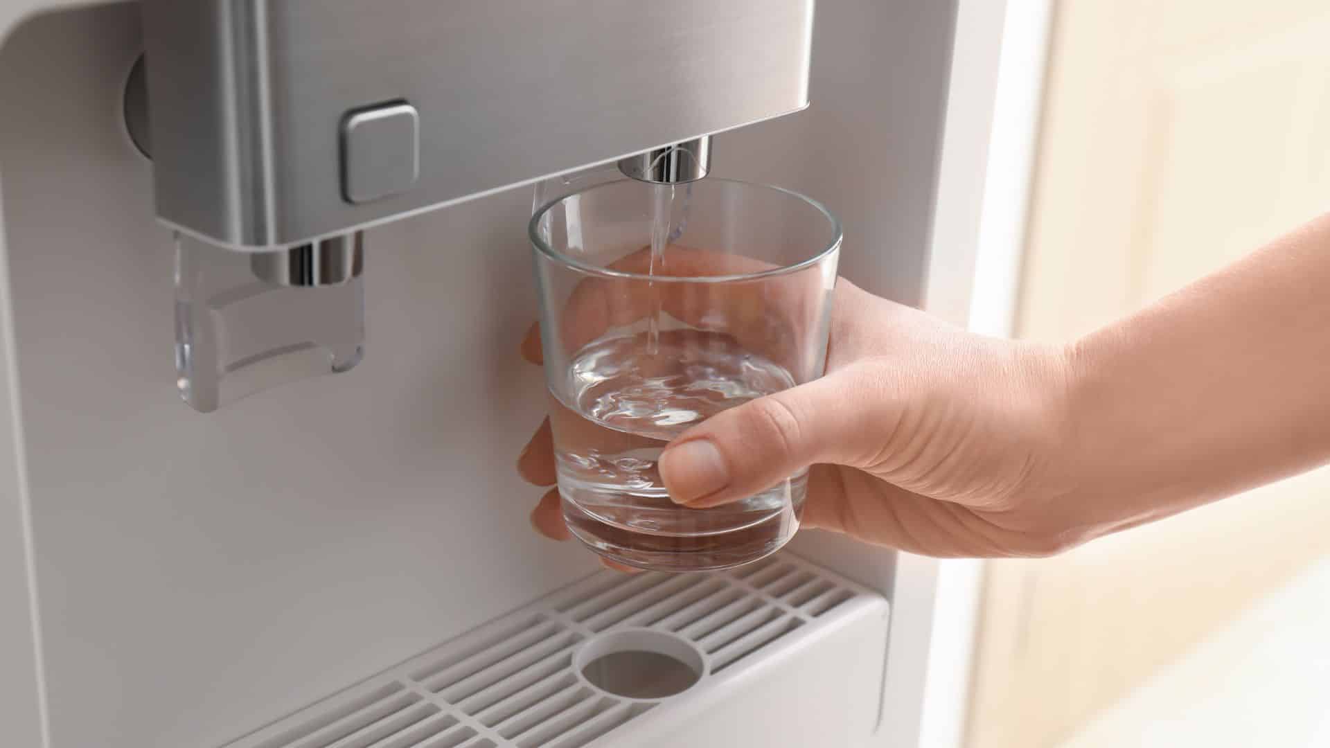 hot and cold water dispensers